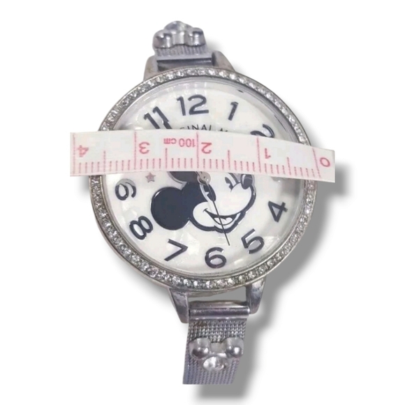 Accutime Disney Micky Mouse Watch - Picture 10 of 11